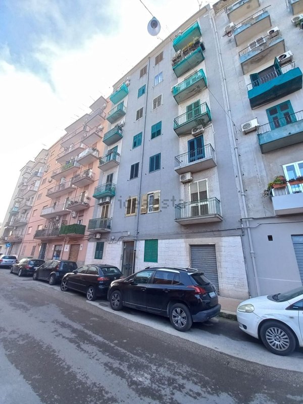 appartamento in vendita a Taranto in zona Tre Carrare-Battisti
