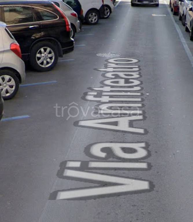 negozio in vendita a Taranto in zona Borgo