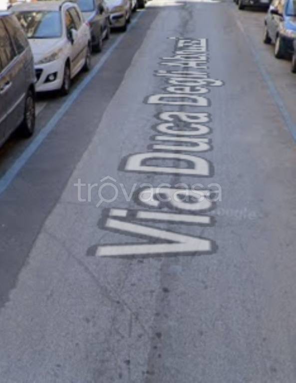 negozio in vendita a Taranto in zona Borgo