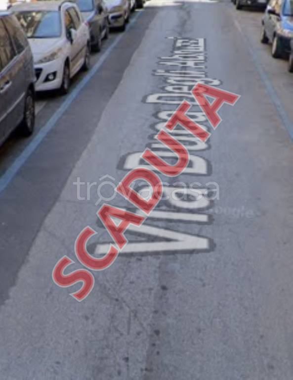 negozio in vendita a Taranto in zona Borgo