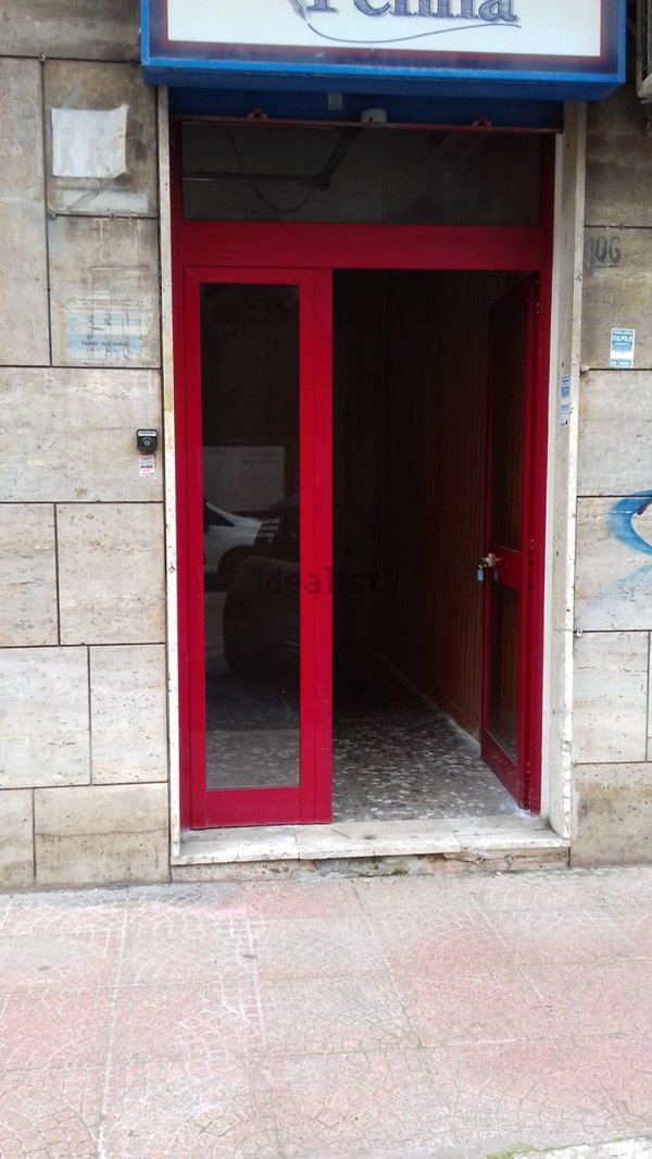 ufficio in vendita a Taranto in zona Borgo