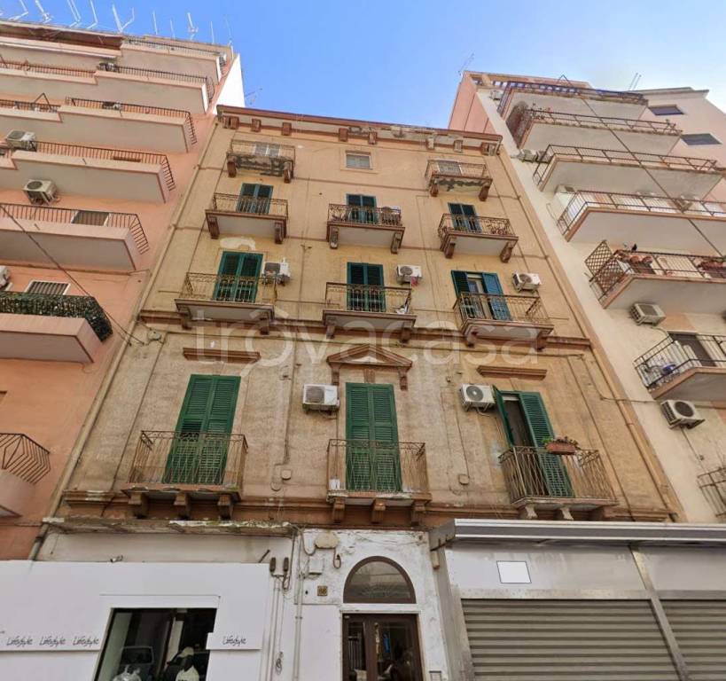 appartamento in vendita a Taranto in zona Tre Carrare-Battisti