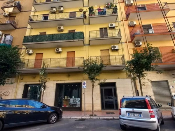 appartamento in vendita a Taranto in zona Tre Carrare-Battisti
