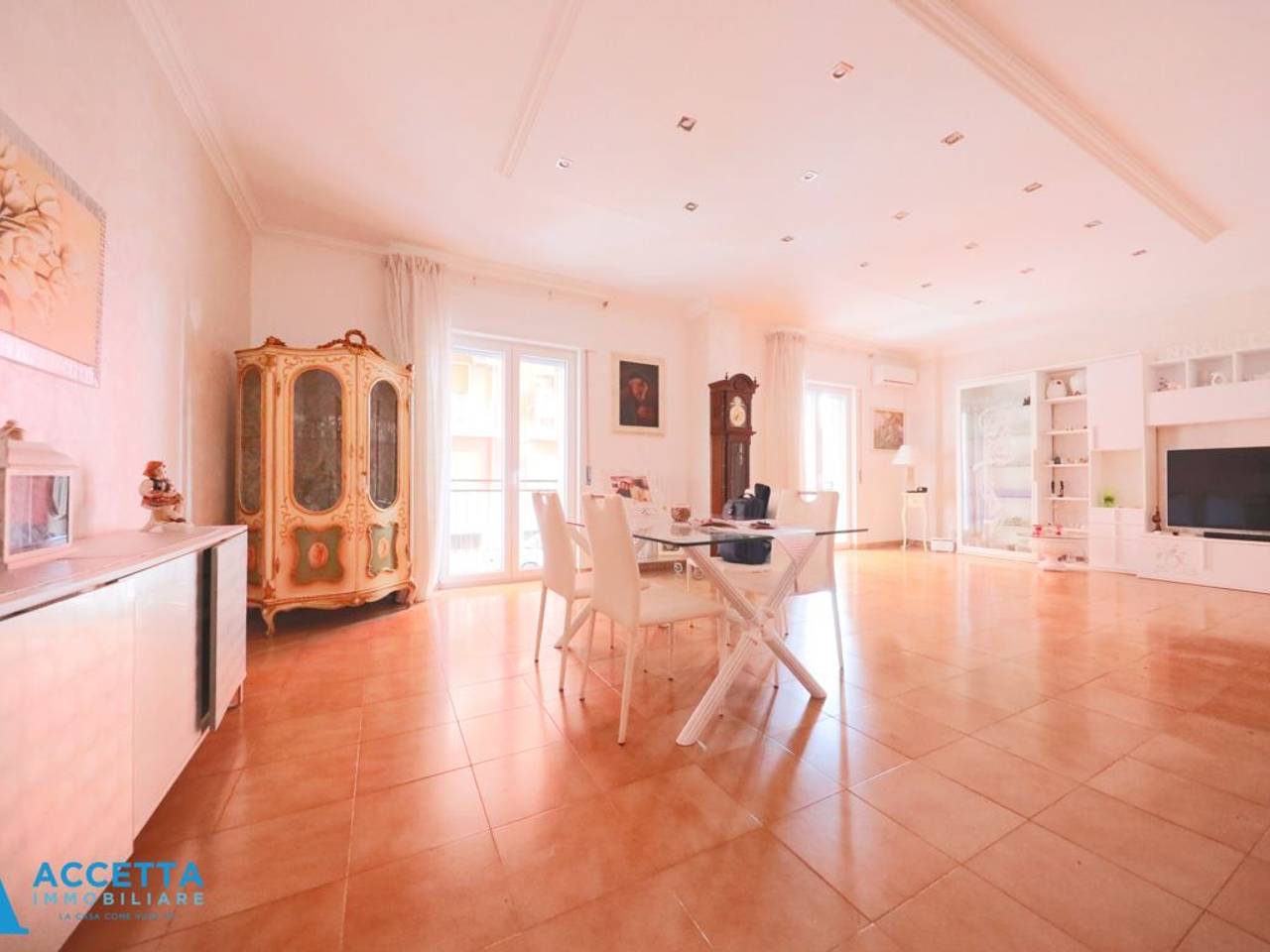 appartamento in vendita a Taranto in zona Tre Carrare-Battisti