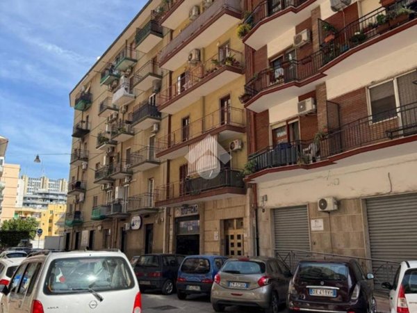 appartamento in vendita a Taranto in zona Tre Carrare-Battisti