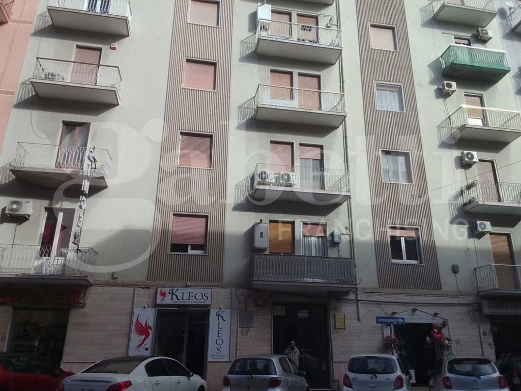 appartamento in vendita a Taranto in zona Tre Carrare-Battisti