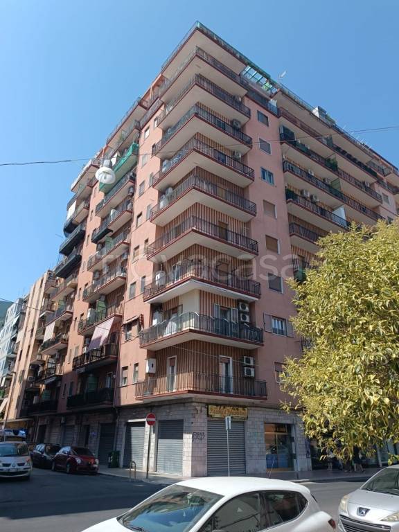 appartamento in vendita a Taranto in zona Tre Carrare-Battisti