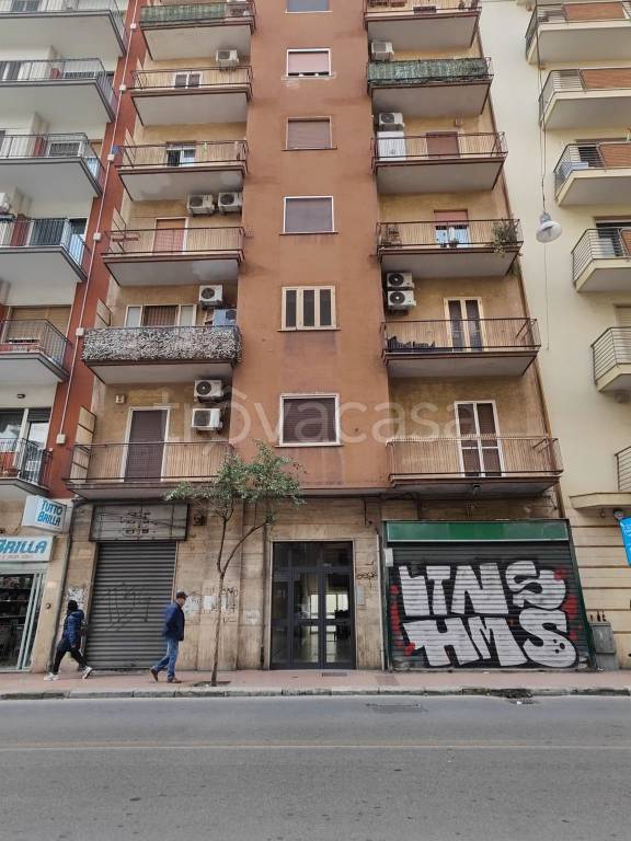 appartamento in vendita a Taranto in zona Tre Carrare-Battisti