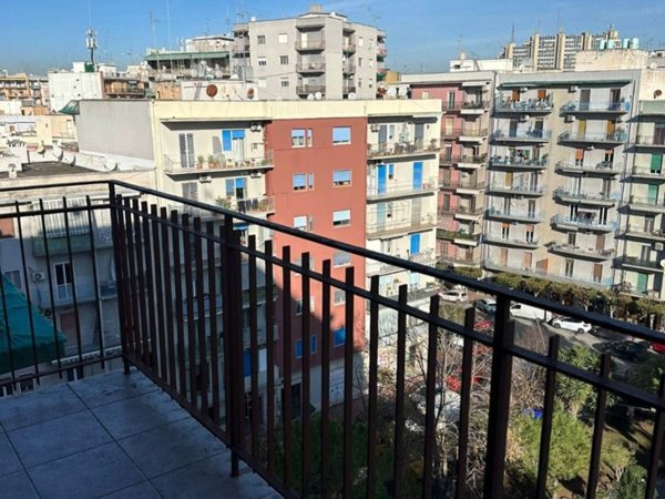 appartamento in vendita a Taranto in zona Italia-Montegranaro