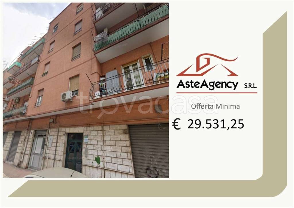 appartamento in vendita a Taranto in zona Tamburi-Croce