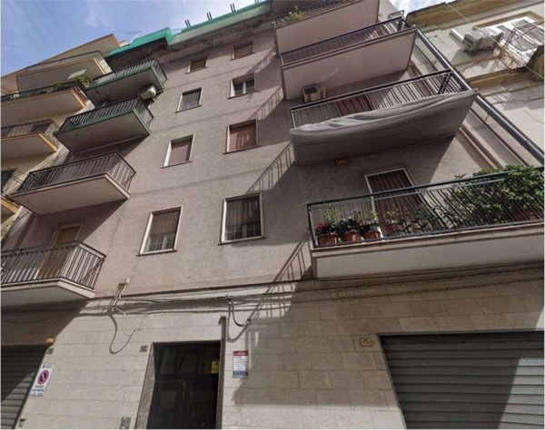 appartamento in vendita a Taranto in zona Tre Carrare-Battisti