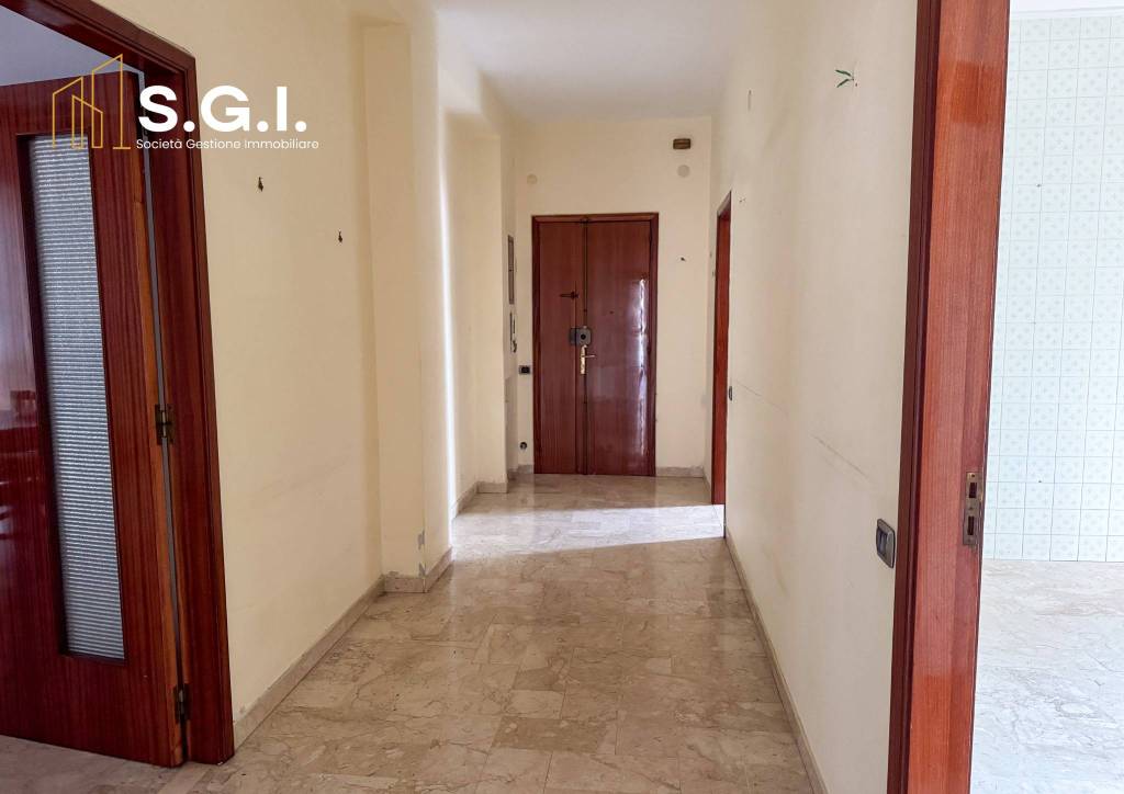 appartamento in vendita a Taranto in zona Italia-Montegranaro