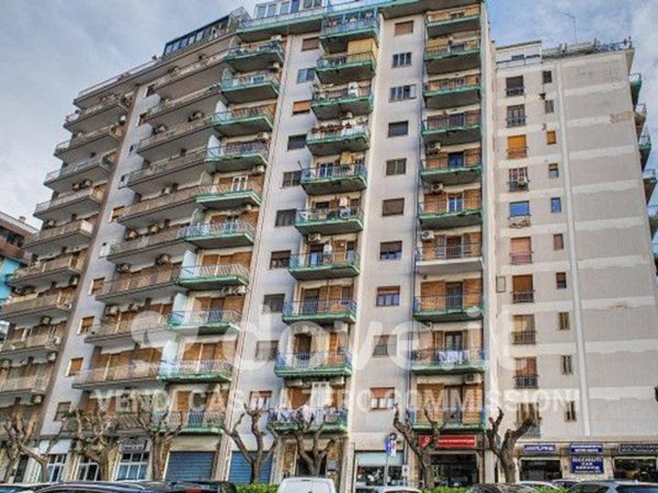 appartamento in vendita a Taranto in zona Italia-Montegranaro