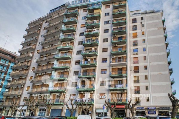 appartamento in vendita a Taranto in zona Italia-Montegranaro
