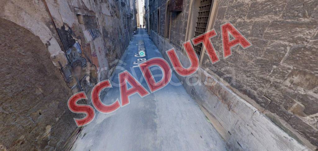ufficio in vendita a Taranto in zona Borgo Antico