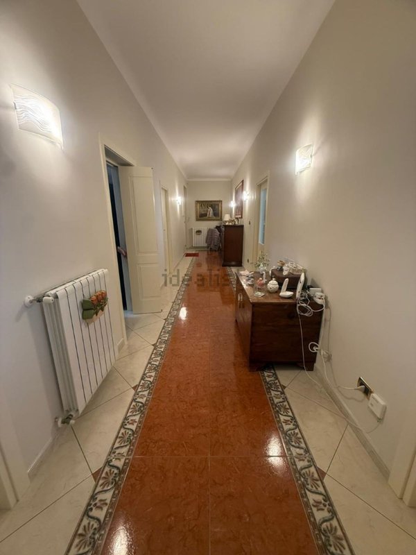 appartamento in vendita a Taranto in zona Borgo