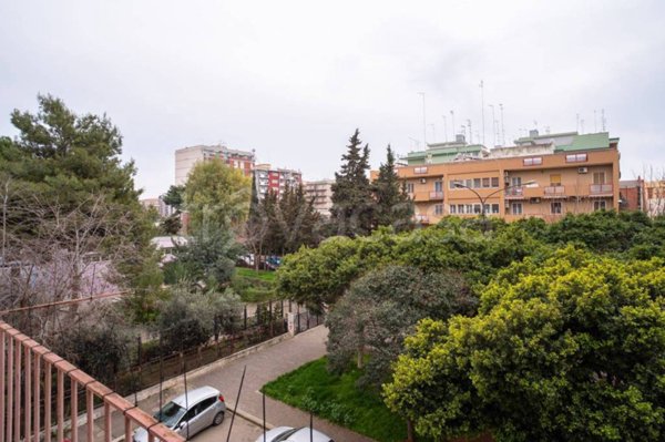 appartamento in vendita a Taranto in zona Tre Carrare-Battisti