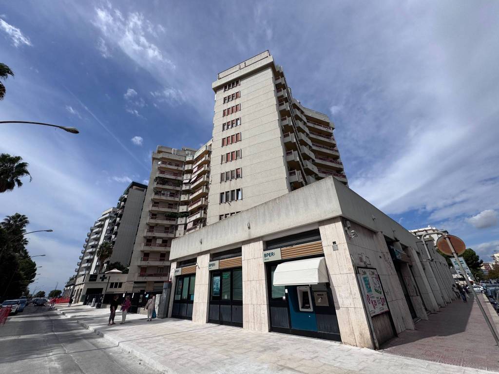 appartamento in vendita a Taranto in zona Italia-Montegranaro