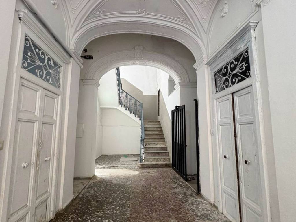 appartamento in vendita a Taranto in zona Borgo