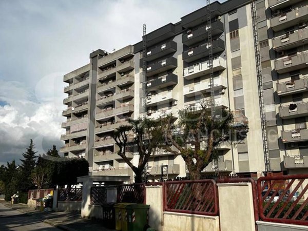 appartamento in vendita a Taranto in zona Solito-Corvisea