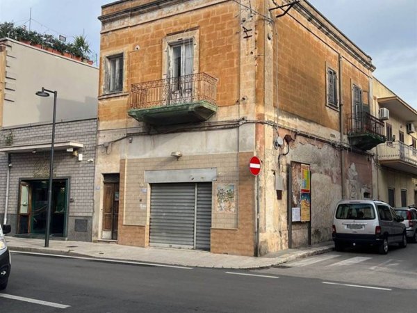 appartamento in vendita a Taranto in zona Talsano