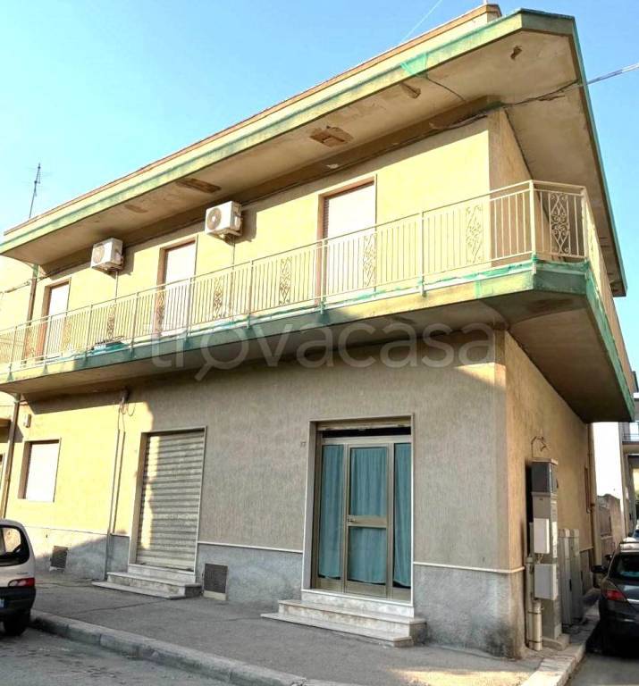 appartamento in vendita a Taranto in zona Talsano