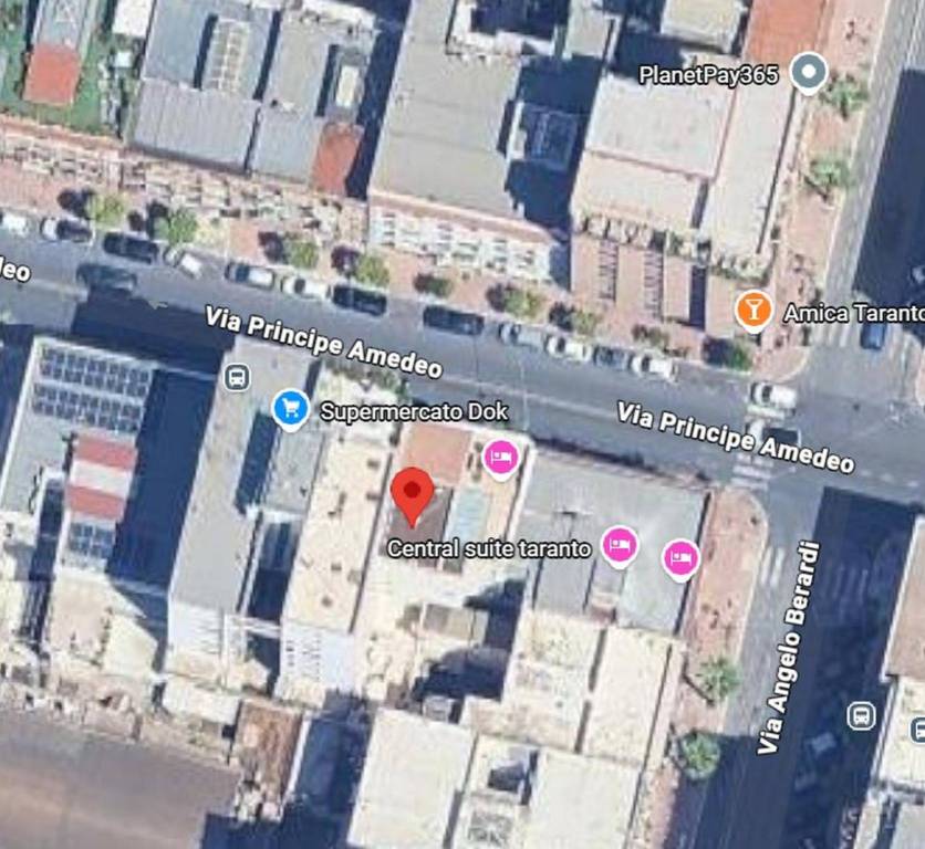 ufficio in vendita a Taranto in zona Borgo