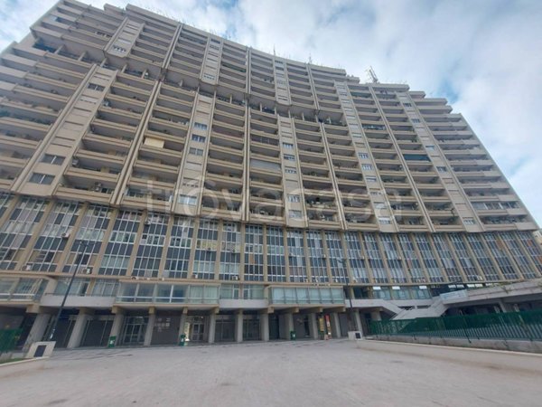 ufficio in vendita a Taranto in zona Tre Carrare-Battisti