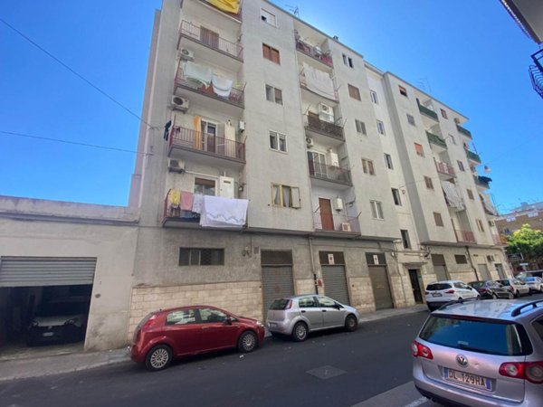 appartamento in vendita a Taranto in zona Tre Carrare-Battisti