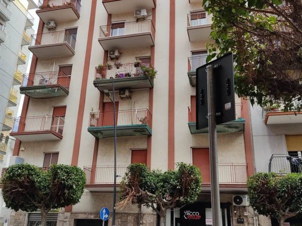 appartamento in vendita a Taranto in zona Italia-Montegranaro