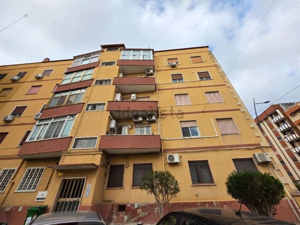 appartamento in vendita a Taranto in zona Tre Carrare-Battisti