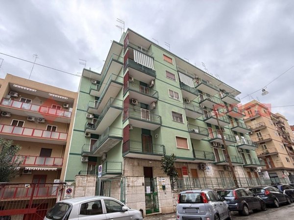 appartamento in vendita a Taranto in zona Tre Carrare-Battisti