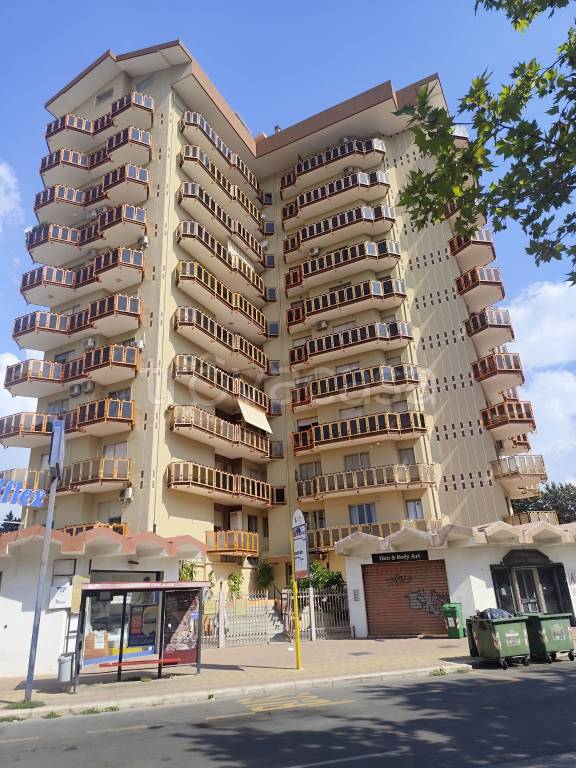 appartamento in vendita a Taranto in zona Italia-Montegranaro