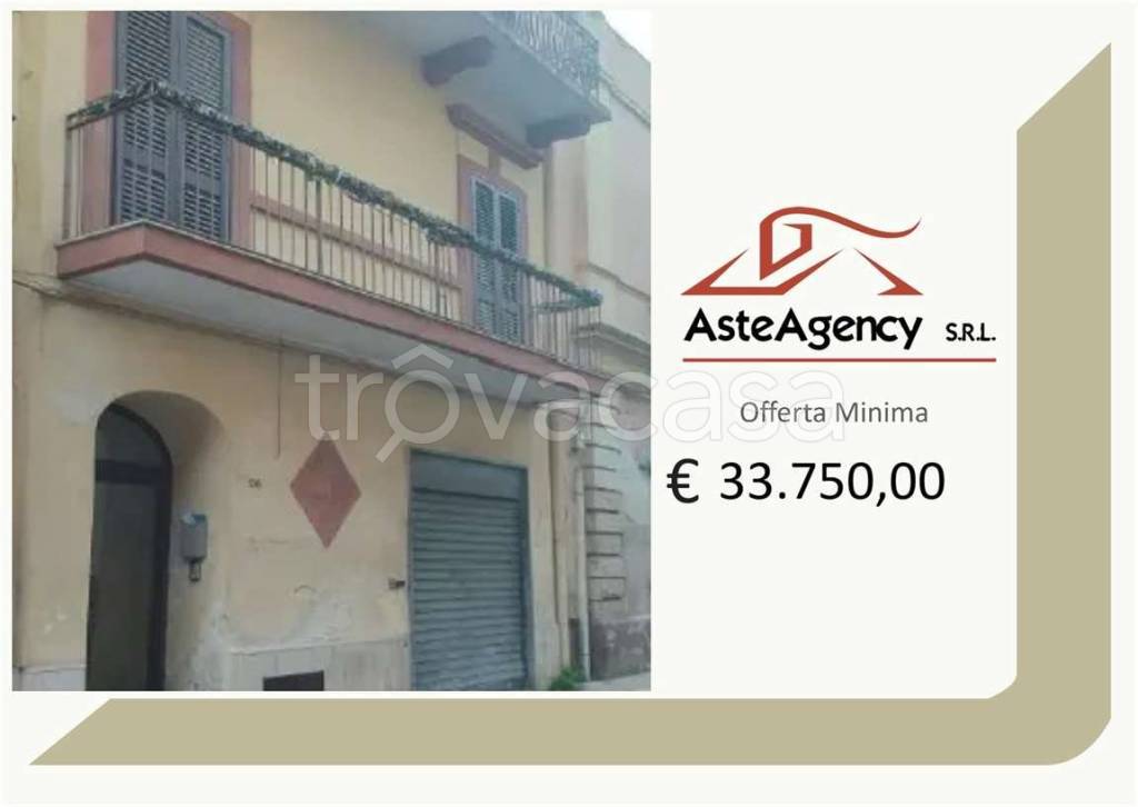 appartamento in vendita a Taranto in zona Tre Carrare-Battisti