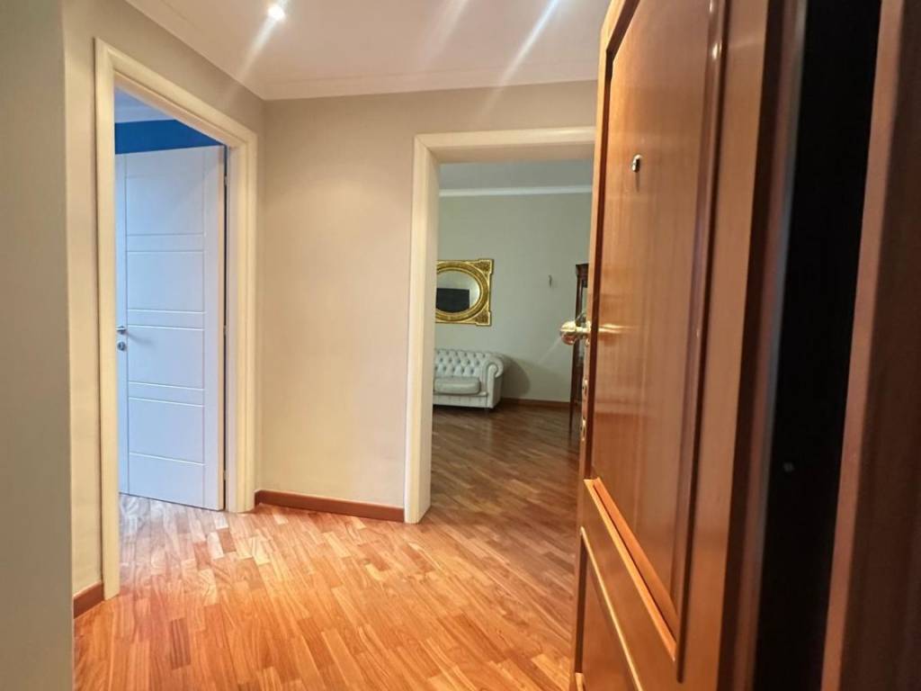 appartamento in vendita a Taranto in zona Borgo Antico