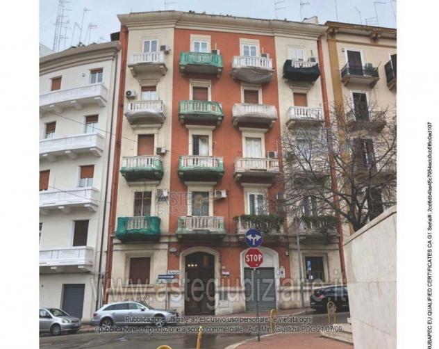 appartamento in vendita a Taranto in zona Borgo