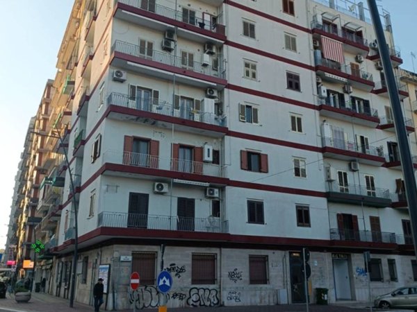 appartamento in vendita a Taranto in zona Italia-Montegranaro