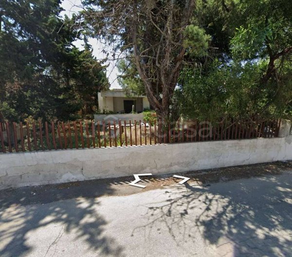 casa indipendente in vendita a Taranto in zona Carelli