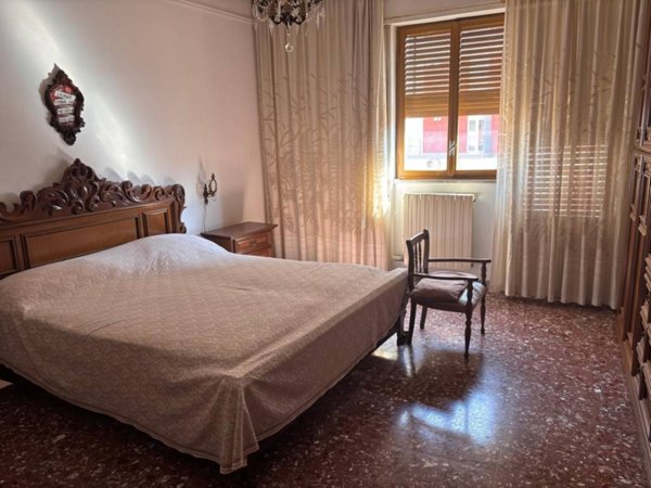 appartamento in vendita a Taranto in zona Italia-Montegranaro