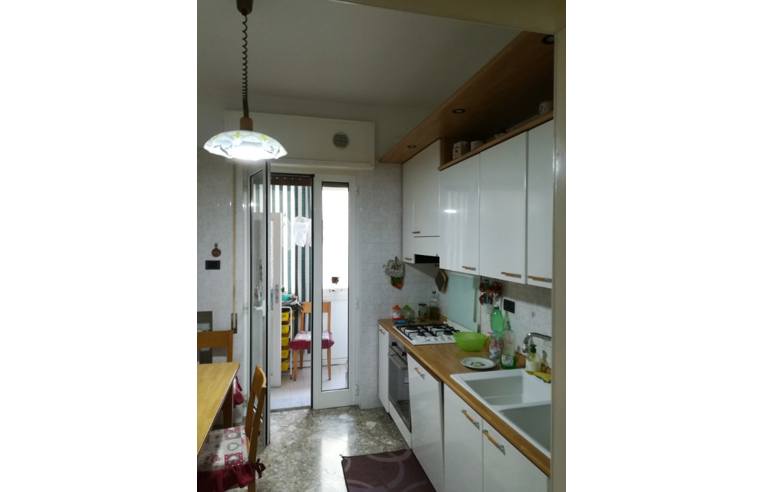 appartamento in vendita a Taranto in zona Tre Carrare-Battisti