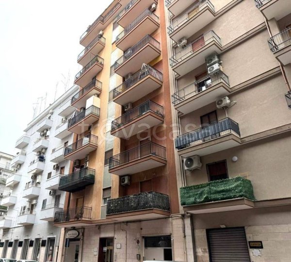 appartamento in vendita a Taranto in zona Italia-Montegranaro
