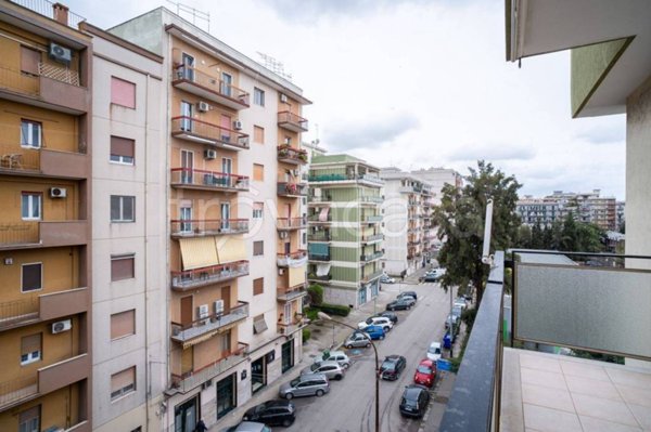 appartamento in vendita a Taranto in zona Tre Carrare-Battisti