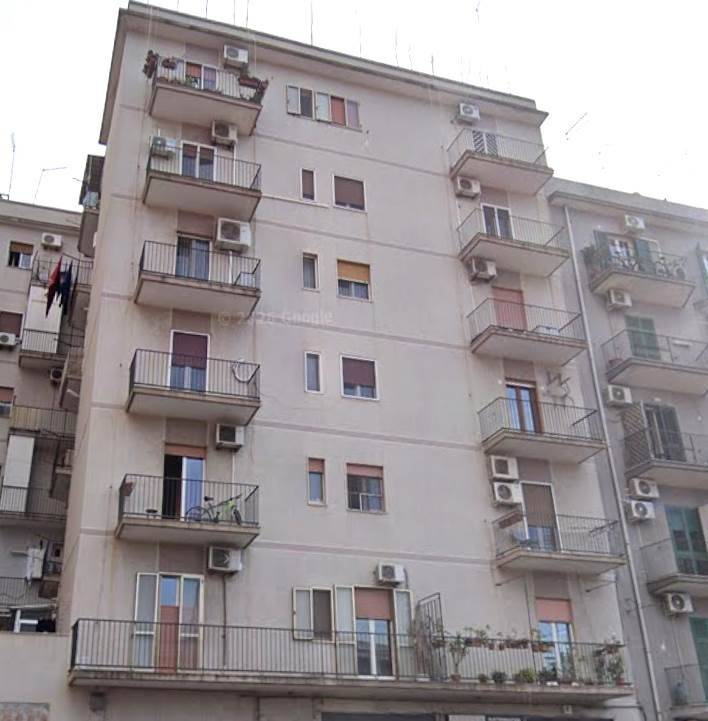 appartamento in vendita a Taranto in zona Tre Carrare-Battisti