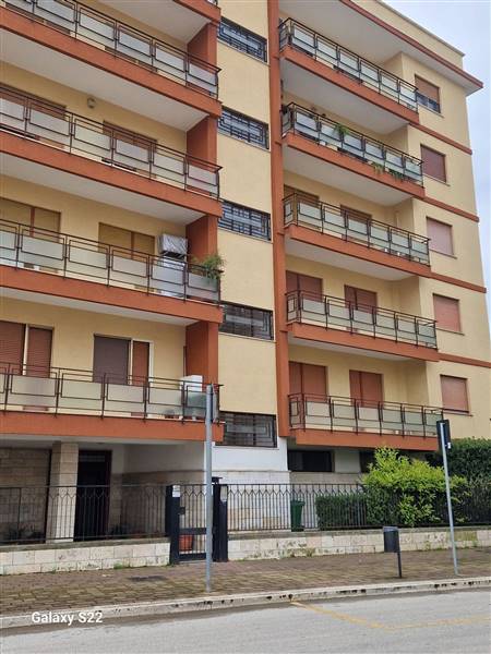appartamento in vendita a Taranto in zona Italia-Montegranaro