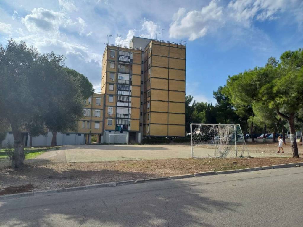 appartamento in vendita a Taranto in zona Lido Azzurro