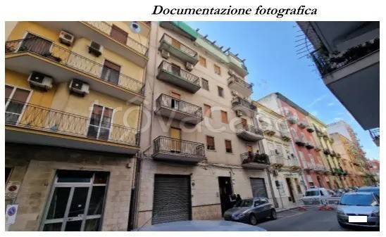 appartamento in vendita a Taranto in zona Tre Carrare-Battisti