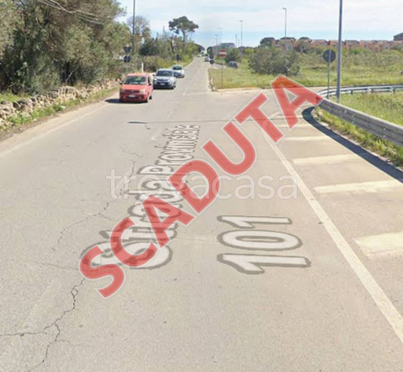 locale commerciale in vendita a Taranto