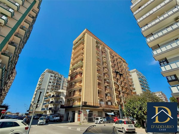 appartamento in vendita a Taranto in zona Italia-Montegranaro