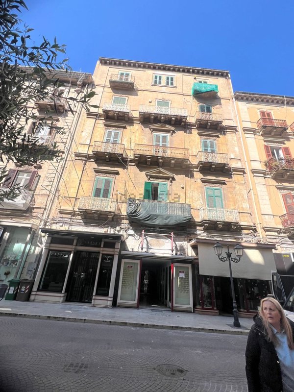 appartamento in vendita a Taranto in zona Borgo