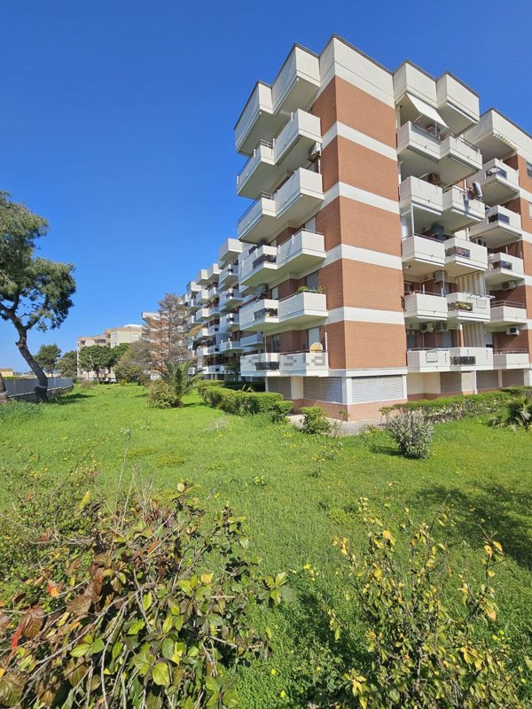 appartamento in vendita a Taranto in zona Lama